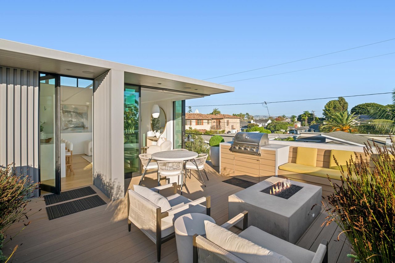 2320 Clay Street