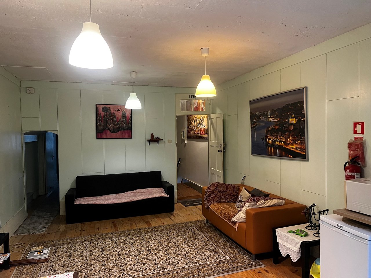 Traditional Four Story Building with Exceptional Investment Potential on Rua do Almada Porto