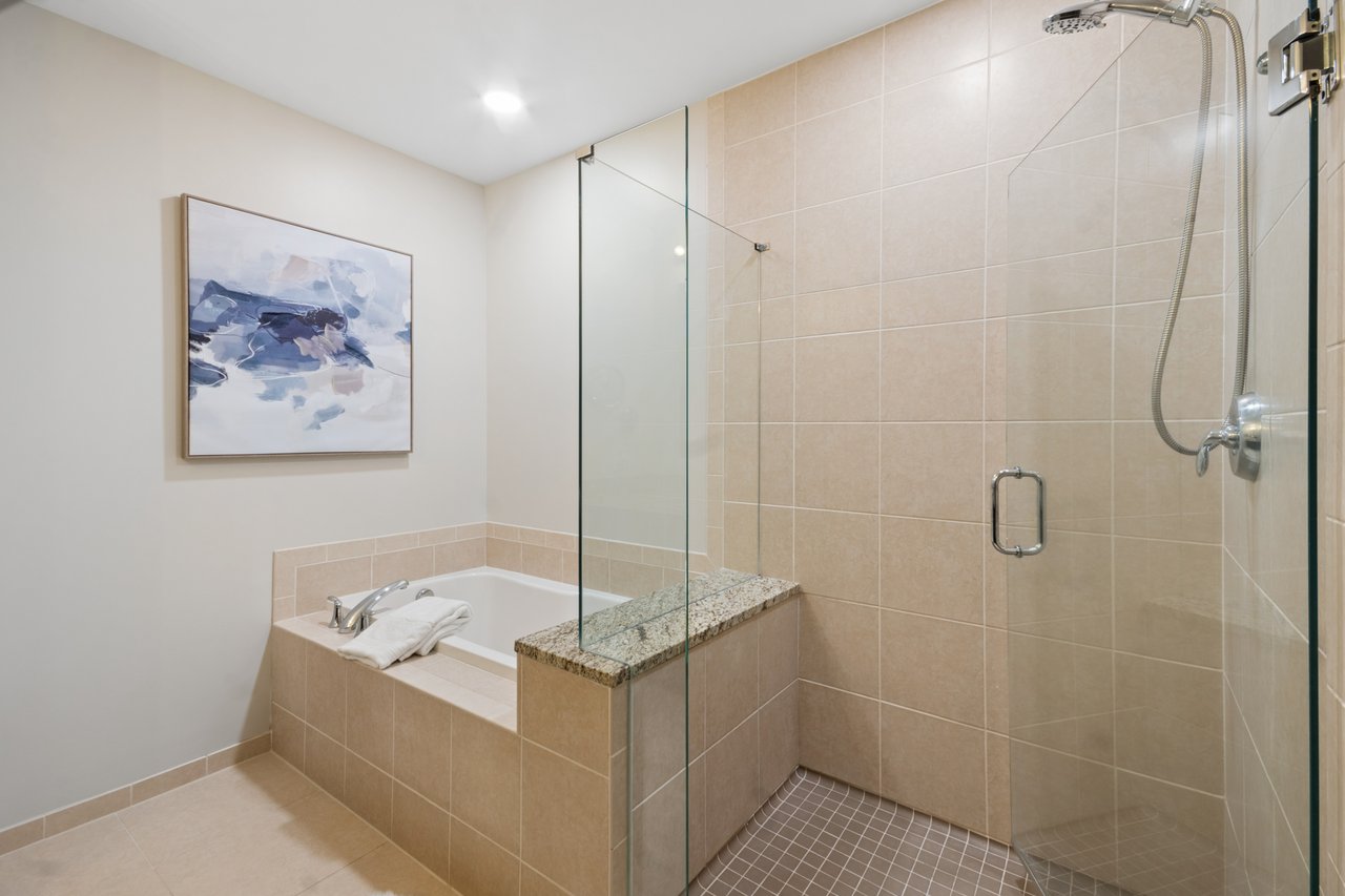 1080 Peachtree Street NE Unit 3215