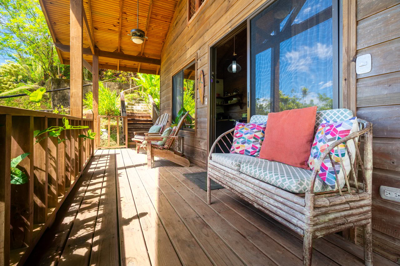 VILLA KRISTINA MARIA - 3.84 ACRES - PERLA DE BALLENA ESTATES