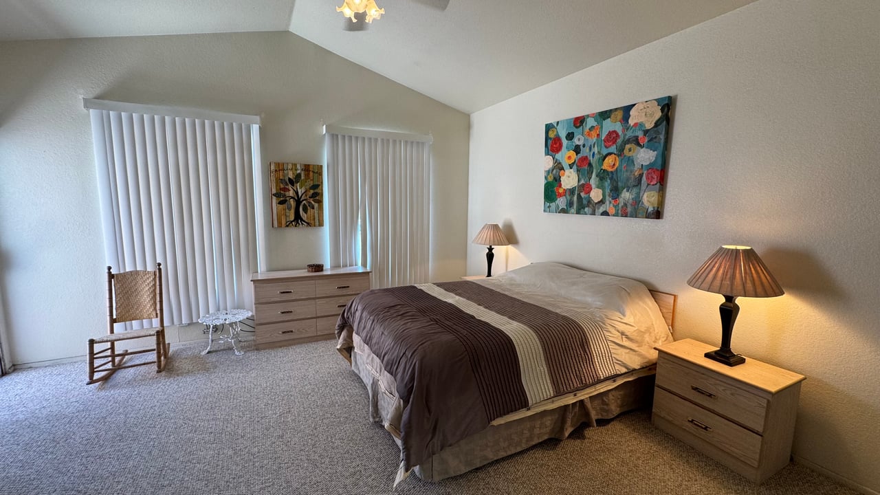 1650 Smoketree Ave S 121 (Rotary Beach/Park)