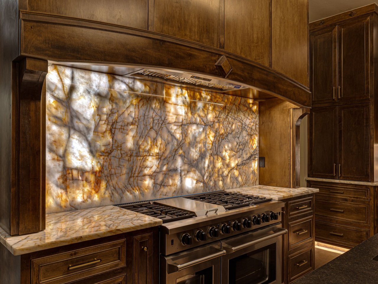 The Diamond Lodge in Mustang, Oklahoma: A Modern Mountain Masterpiece on Cimarron - Wyatt Poindexter - The Agency Oklahoma