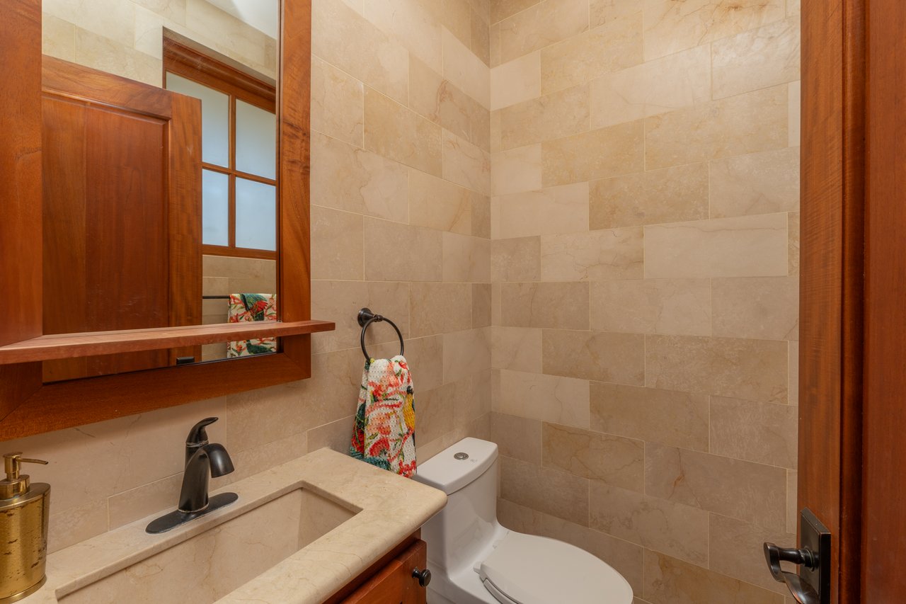 42 Plaza Central | Penthouse Living with Panoramic Ocean Views in Las Catalinas