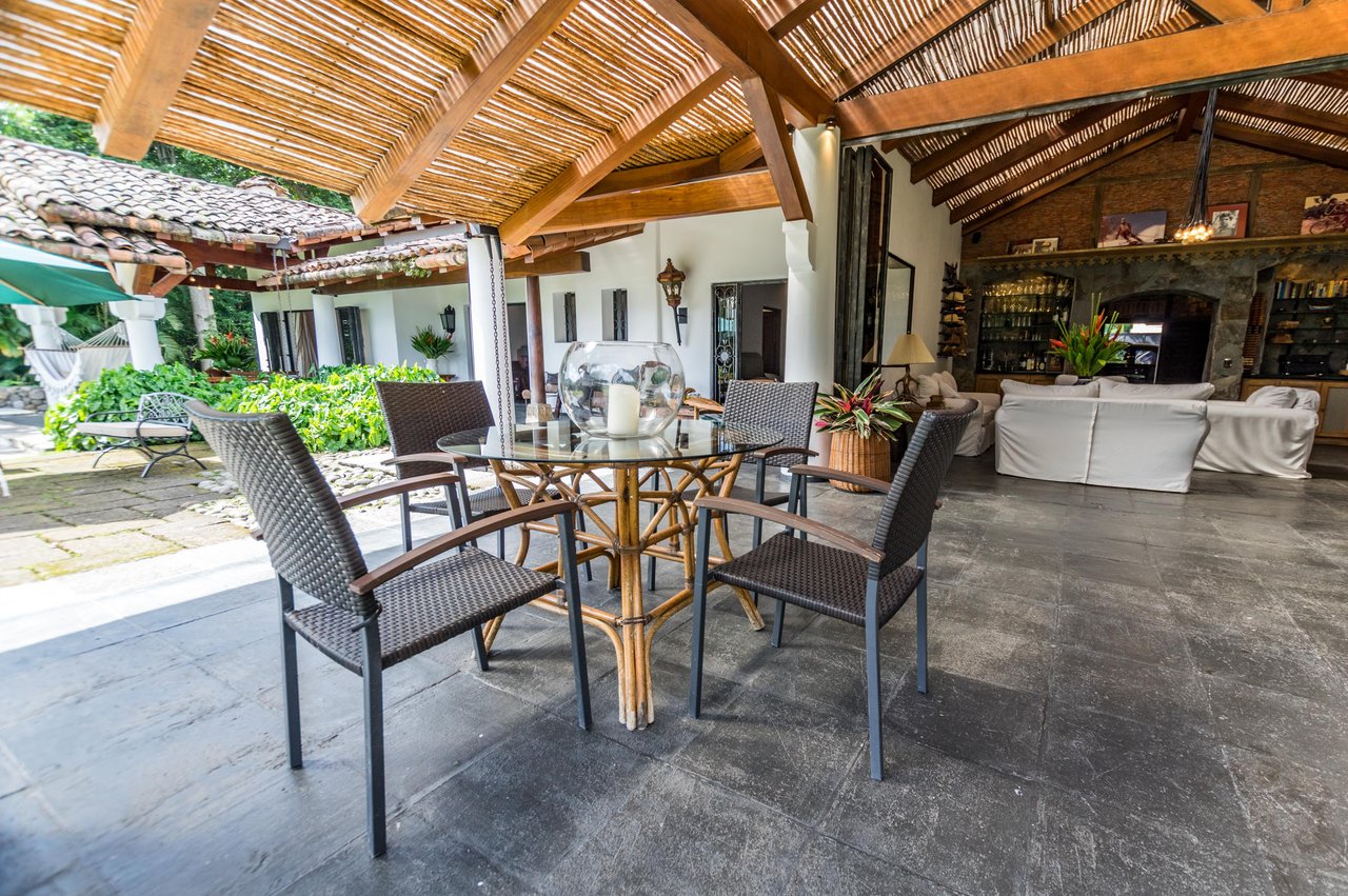 VILLA DE ENSUEÑO