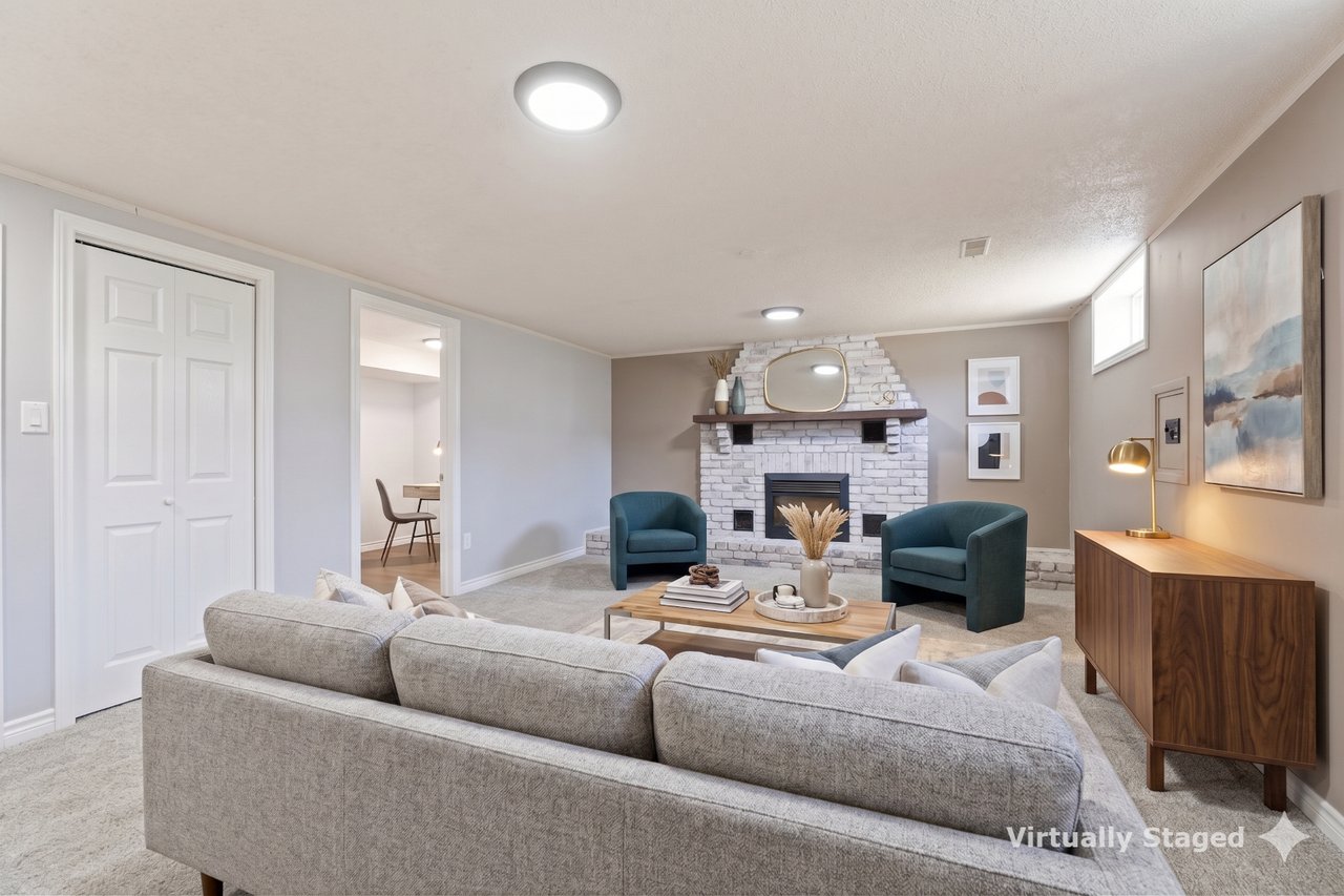 2362 Greenbank Tr