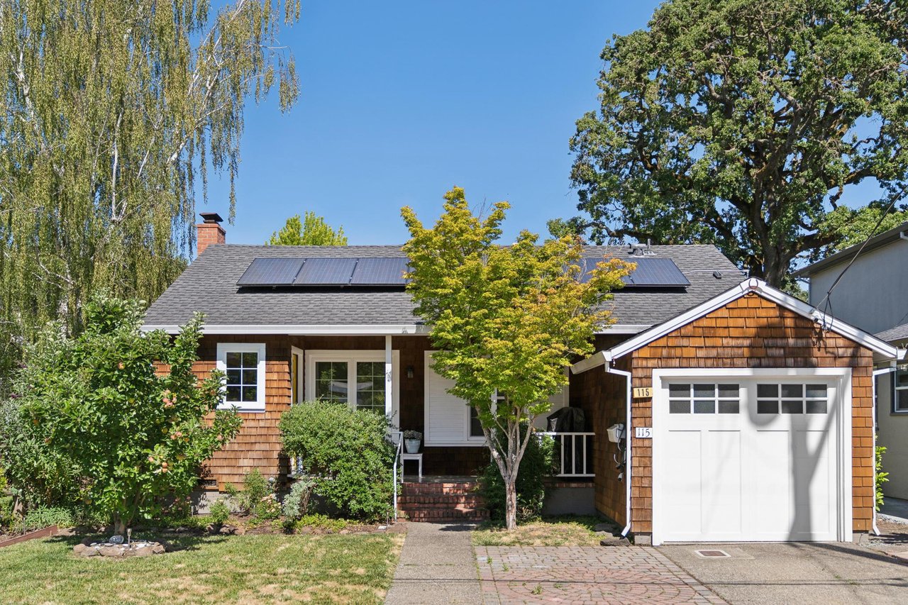 Beautifully Renovated Home in the Heart of Brookside