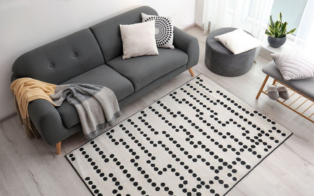Be a Rebel and Break Those Area Rug “Rules!”