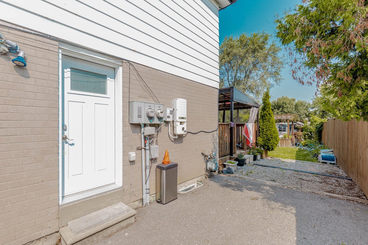11 Glenmore Crescent