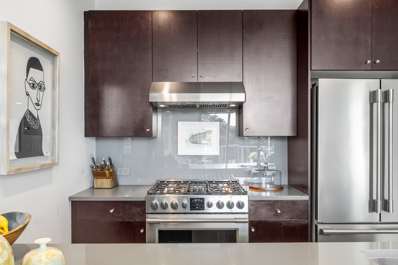 905 Juniper Street NE Unit 704