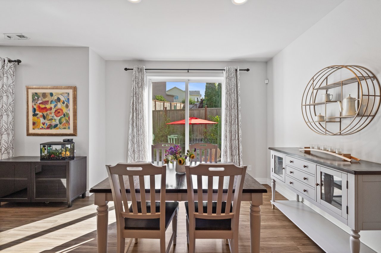 20334 85th Place NE