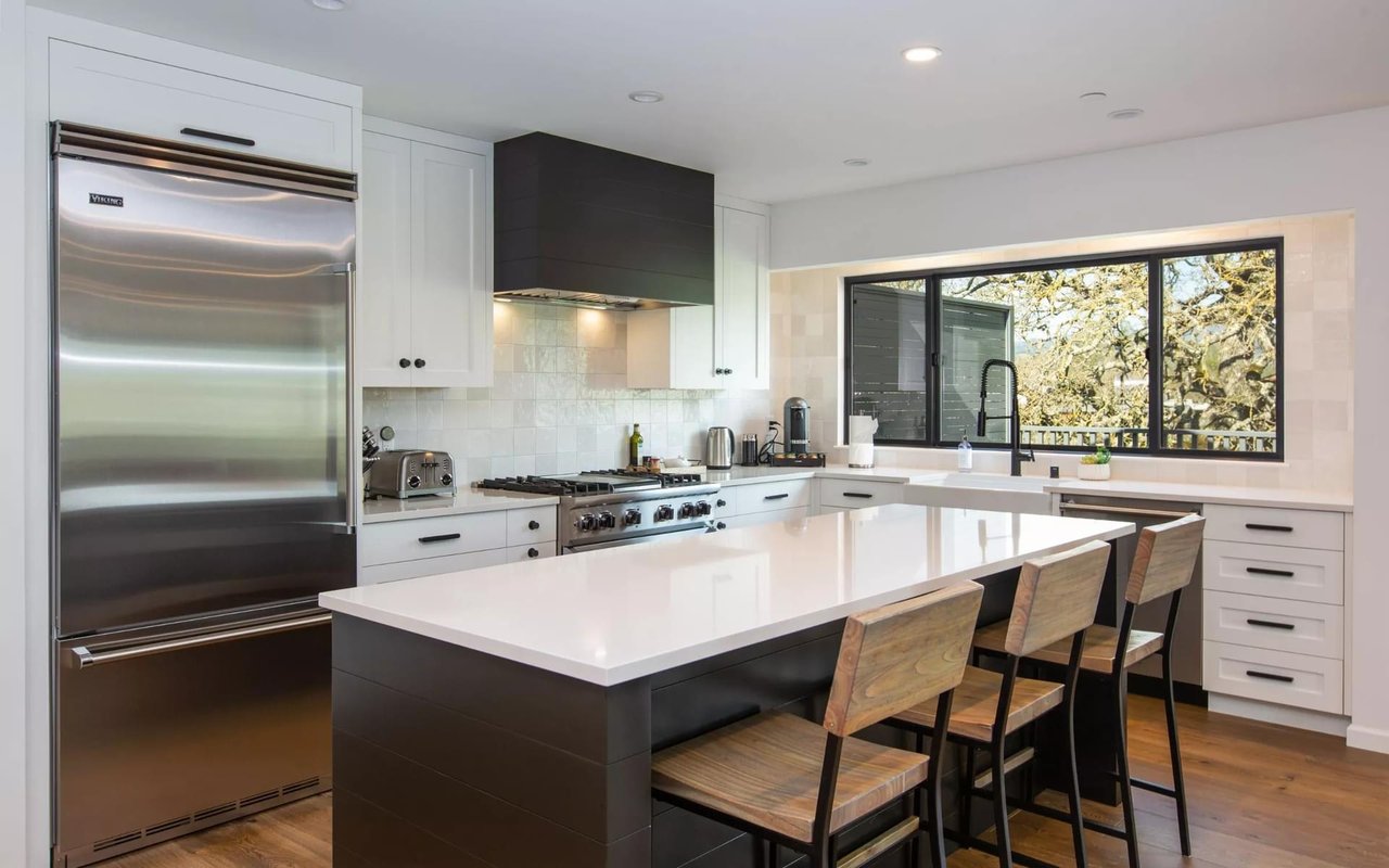 5 Easy Tips and Tricks to Make Your Kitchen Look More Organized