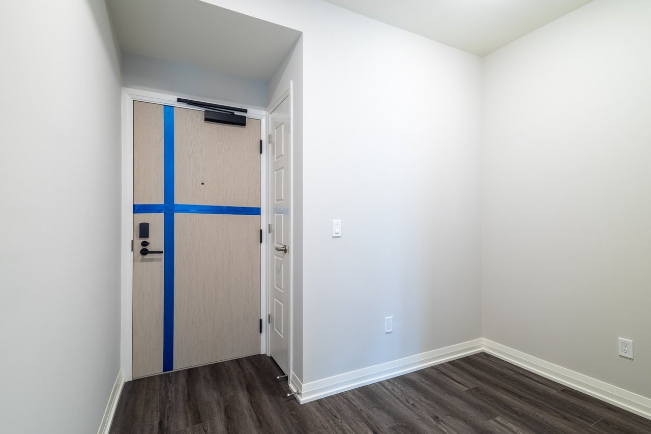 1415 Dundas St E, #504