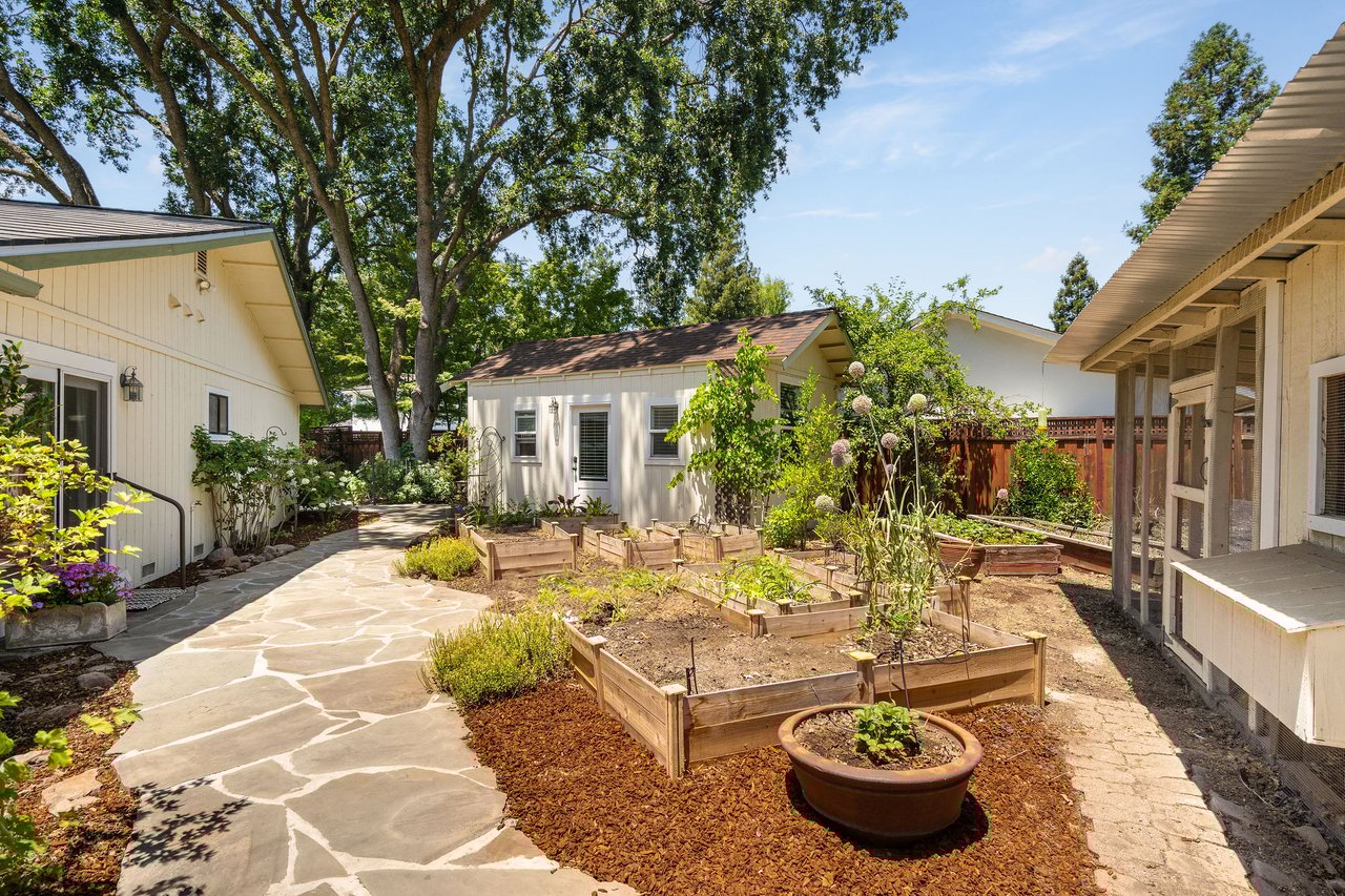 20 Donna Ln - Farm to Table Living in Danville, CA