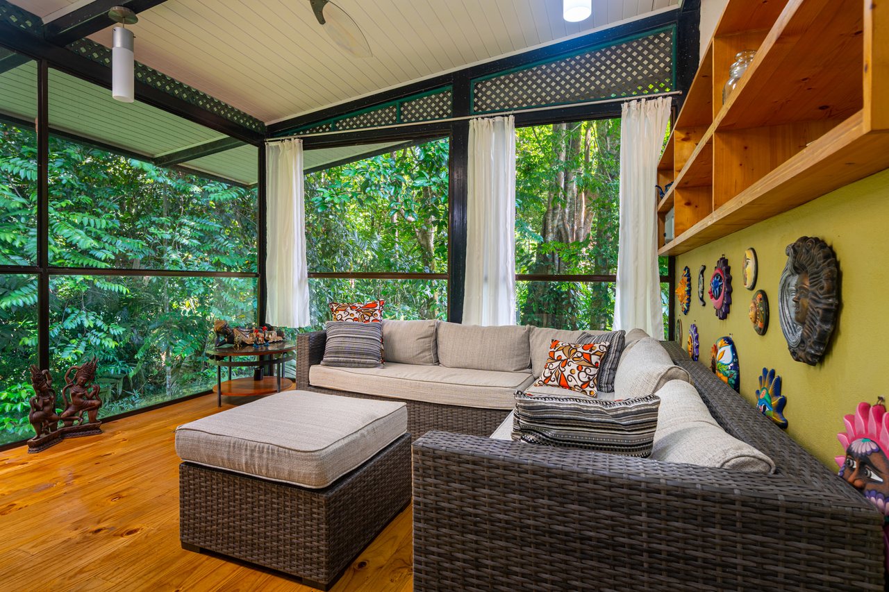 Yaba Chigui, Turnkey Riverside Eco-Resort or Private Family Compound in Ojochal