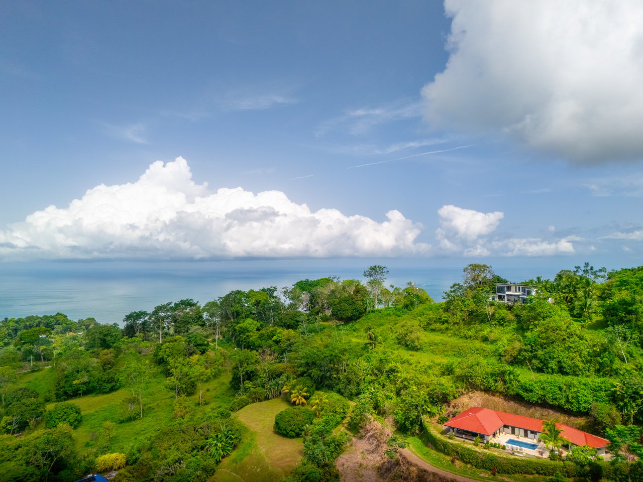 3 Bedroom home in Cinco Ventanas with Incredible Ocean View!
