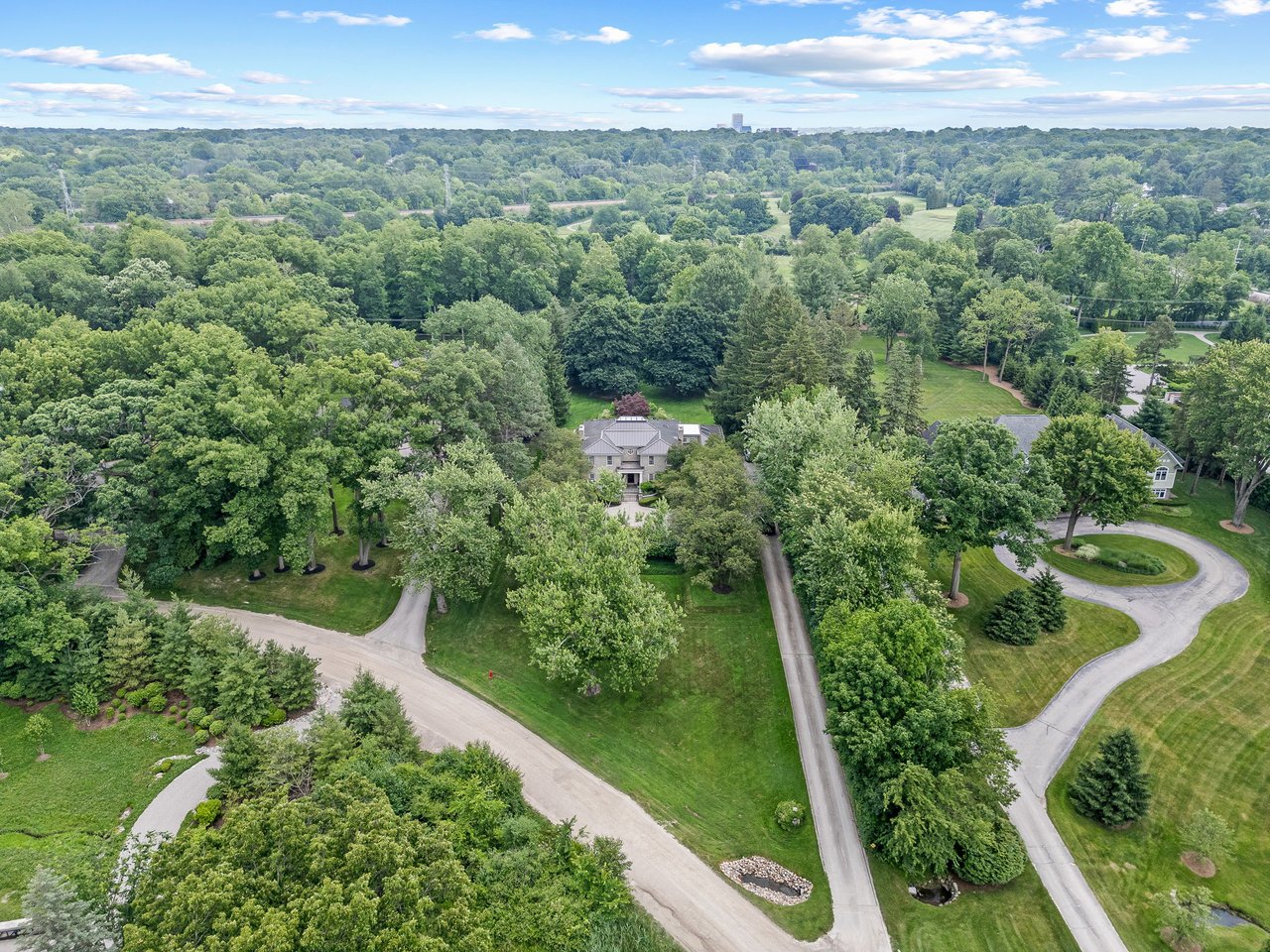 5425 Brookdale Rd, Bloomfield Hills, MI 48304