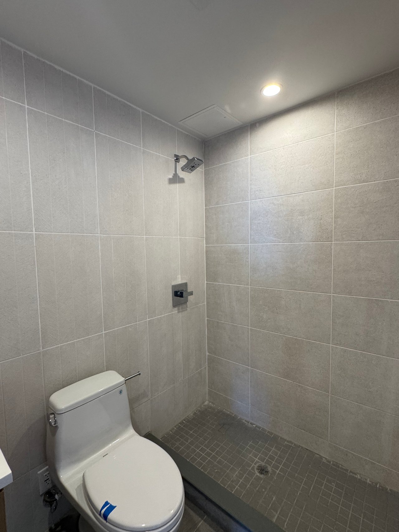 2286 Cropsey Ave. Apt. 14G