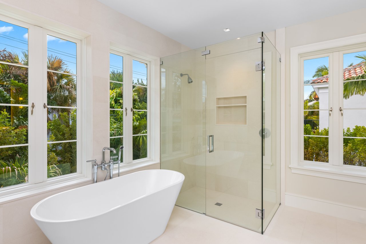 New Construction in Coveted Midtown