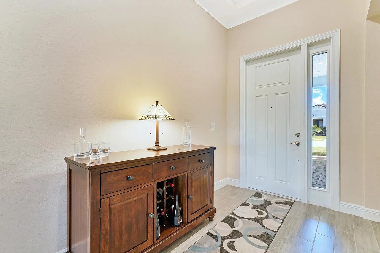 4724 SW Briarwood Ct