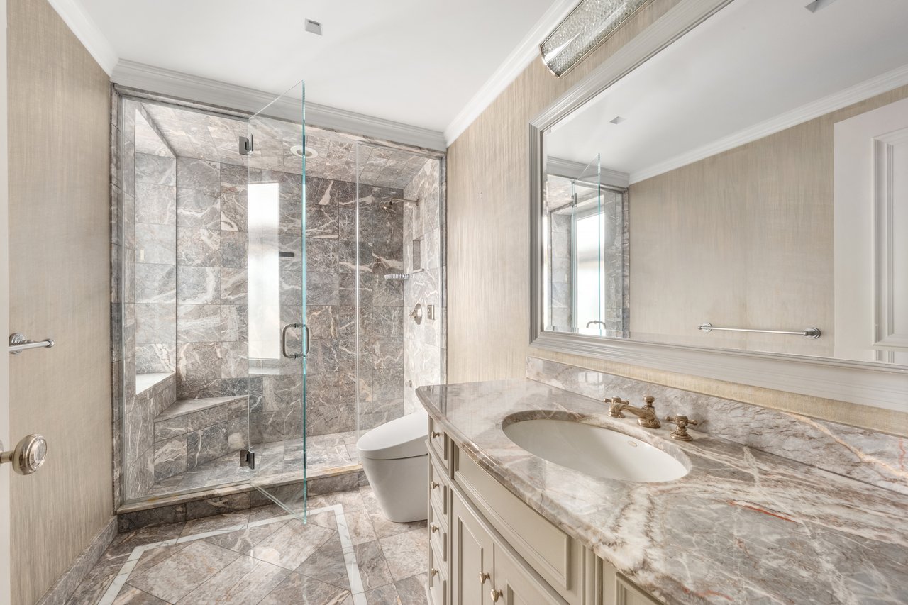 502 Park Avenue, PH27