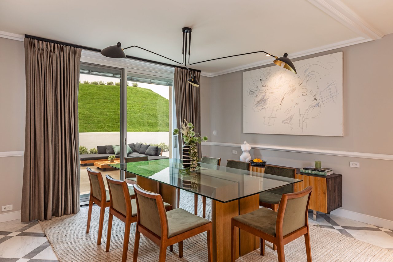 1059 Angelo Dr, Beverly Hills