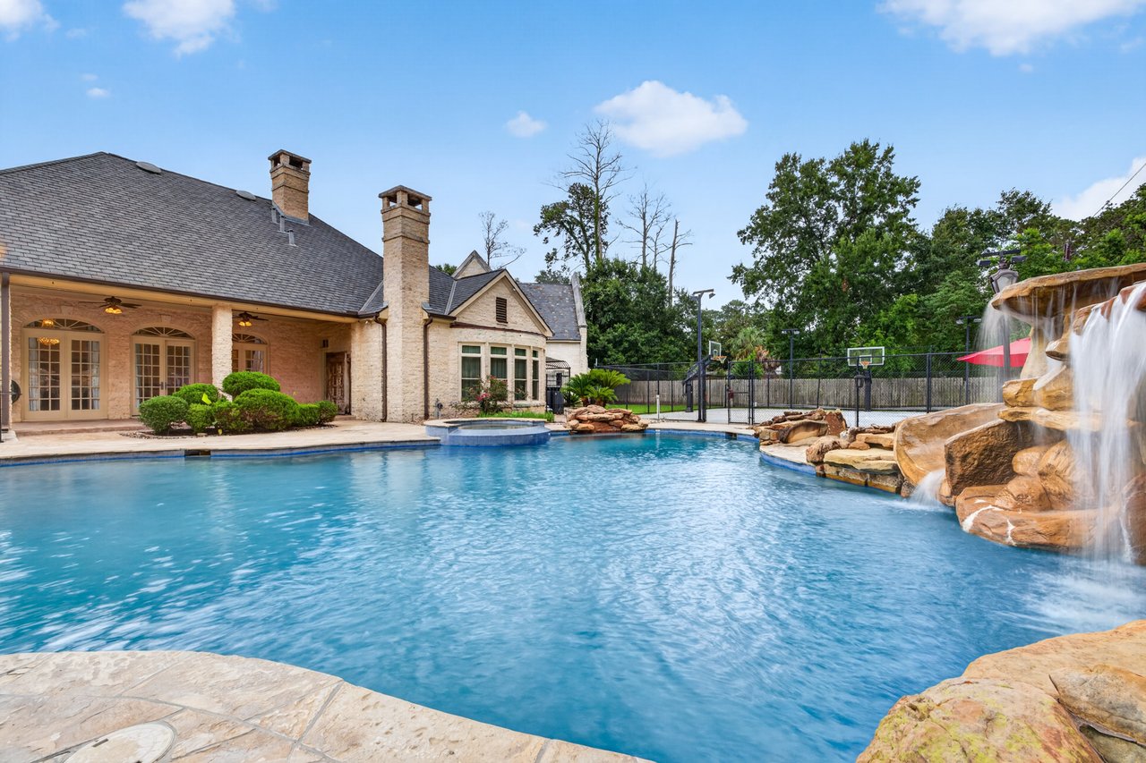 Castle-inspired home with medieval flair in Rivercrest on market for $4.6M (PHOTOS)