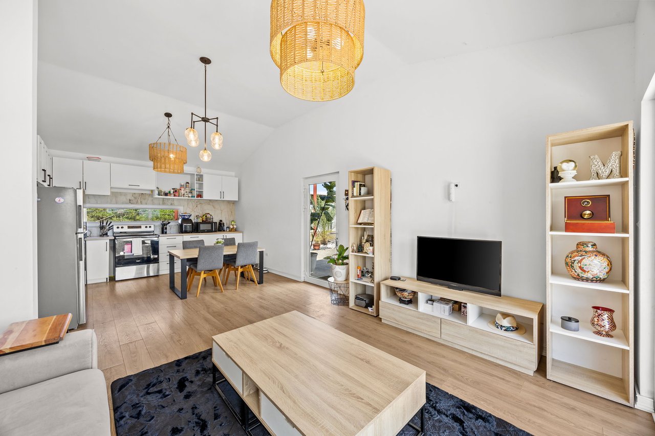 Boutique Tiny Home Oasis with Income Potential