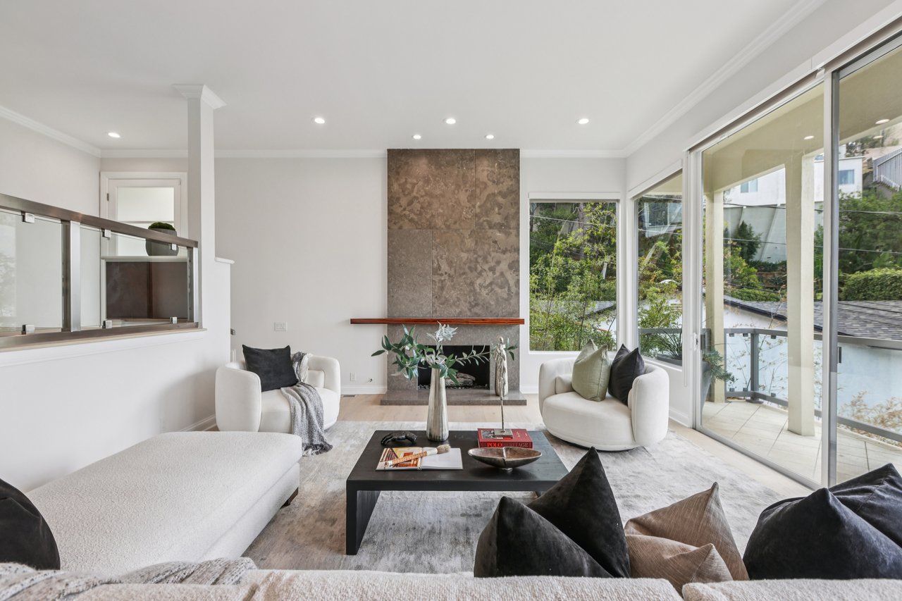 8715 Sunset Plaza Ter, Sunset Strip