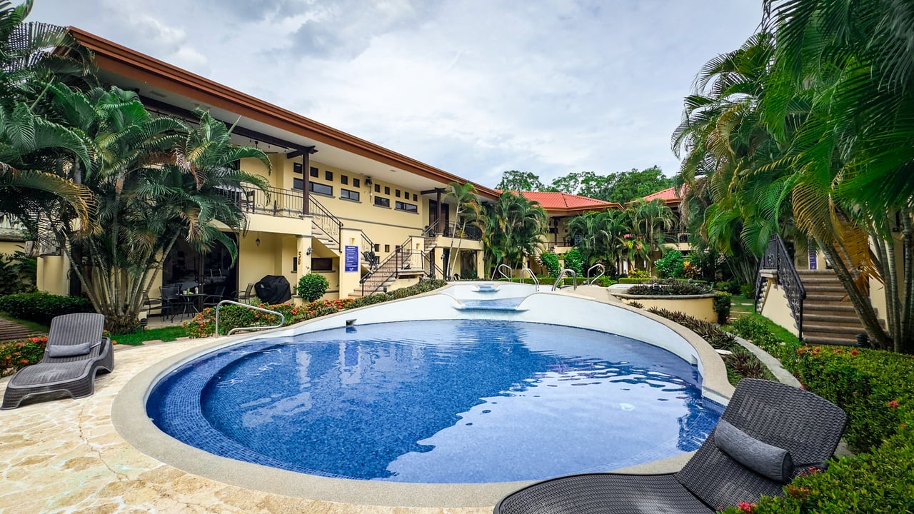 Jaco Condo Pool common area