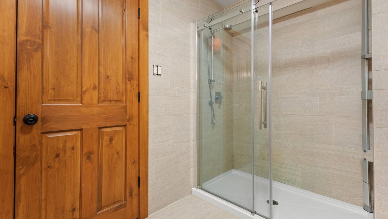 Mont-Saint-Sauveur | Panoramic ski-in/ski-out residence