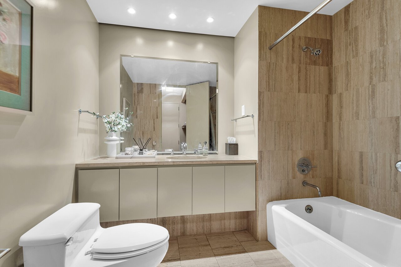 15 W 53RD Street 12CJ