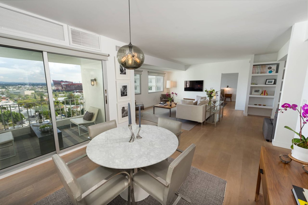 Prestigious Plaza Towers | 5-Star Amenities - Full Service Building