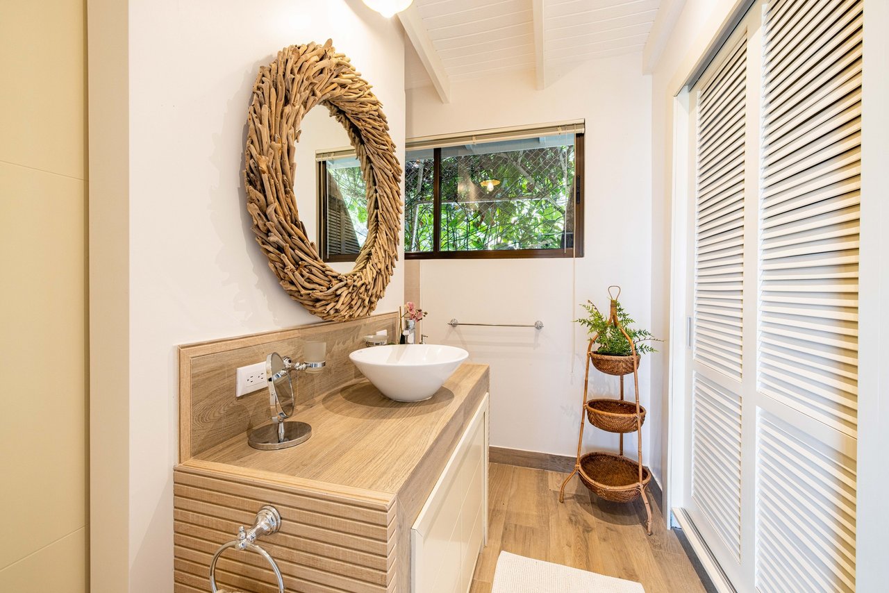 Cocoon | Extraordinary 10-Bedroom Ocean View Estate Near Tamarindo