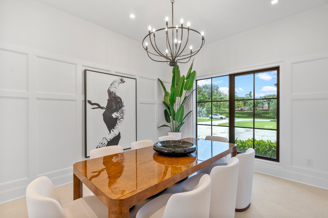 Beautiful Modern Farmhouse in Glenvar Heights