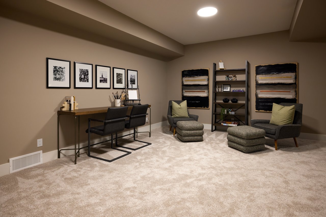 164 Juniper Ridge Crescent
