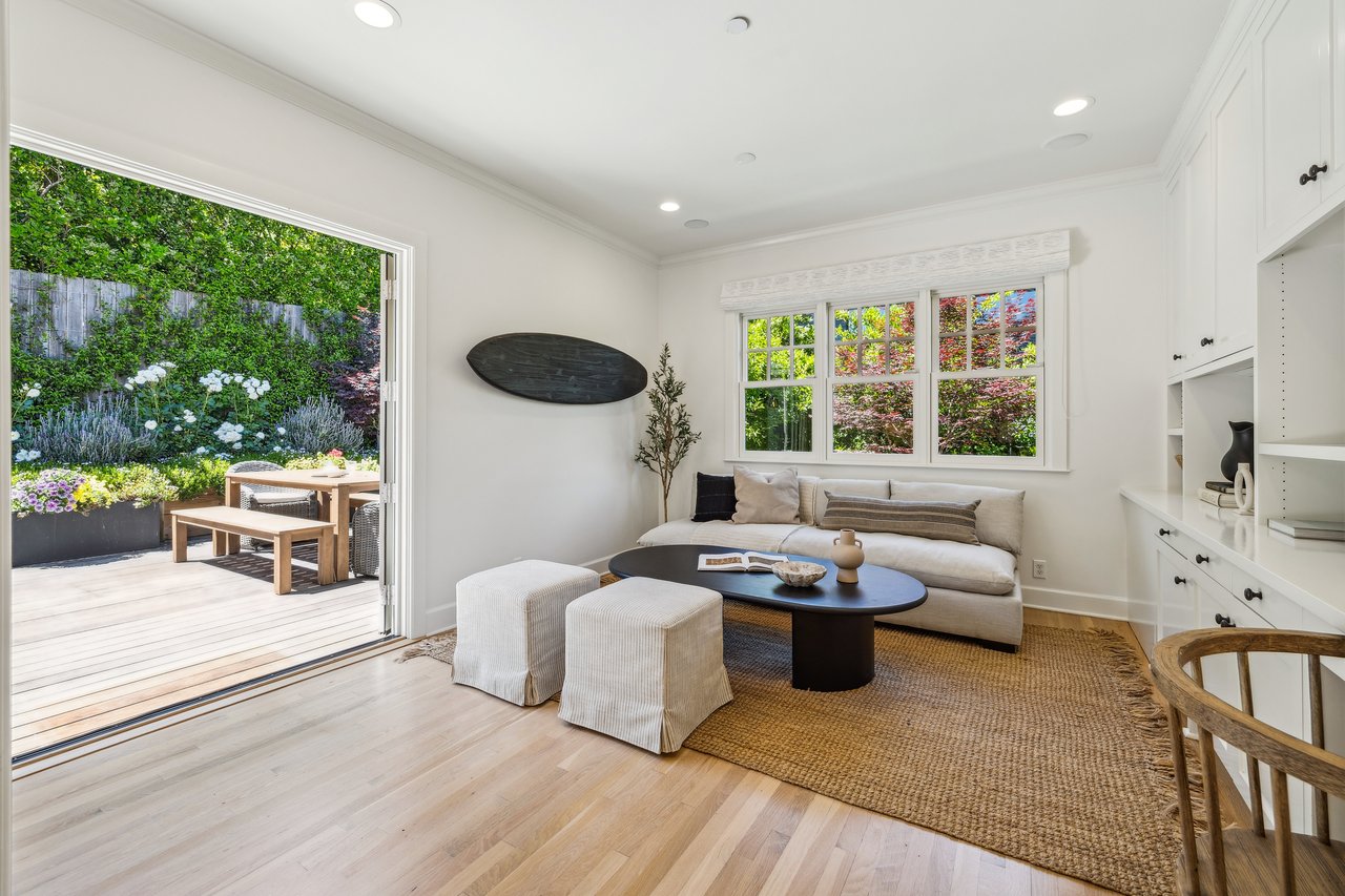129 Sunnyside Avenue