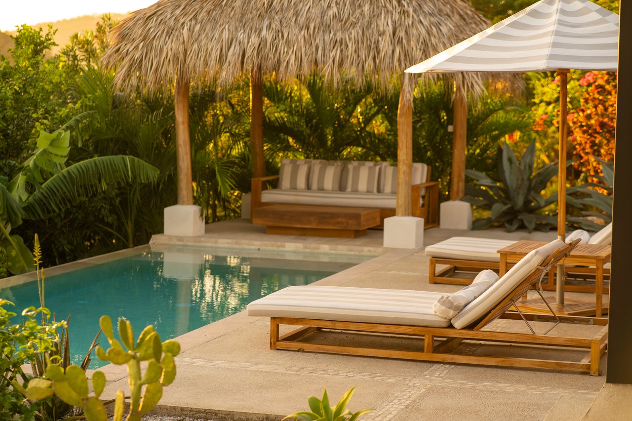 Casa Salinas – 3 beds ocean view home in playa grande