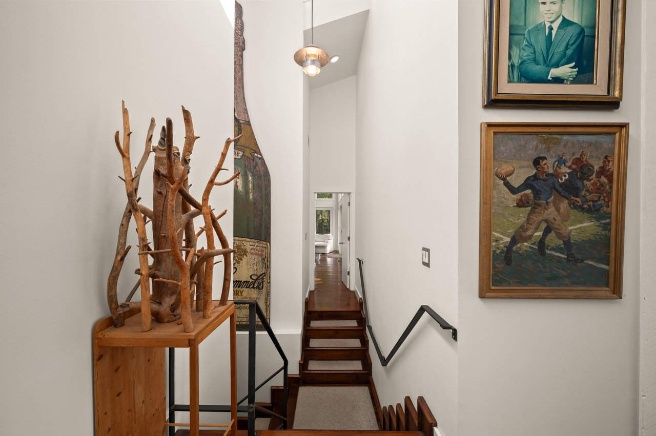 2408 E 800 N, La Porte, IN 46350