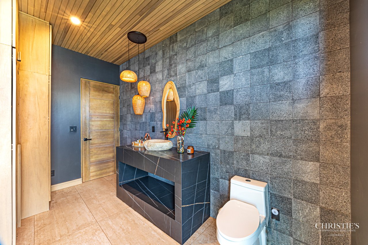 Luxury Estate in Escaleras- incredible ocean views 5.5 Acres