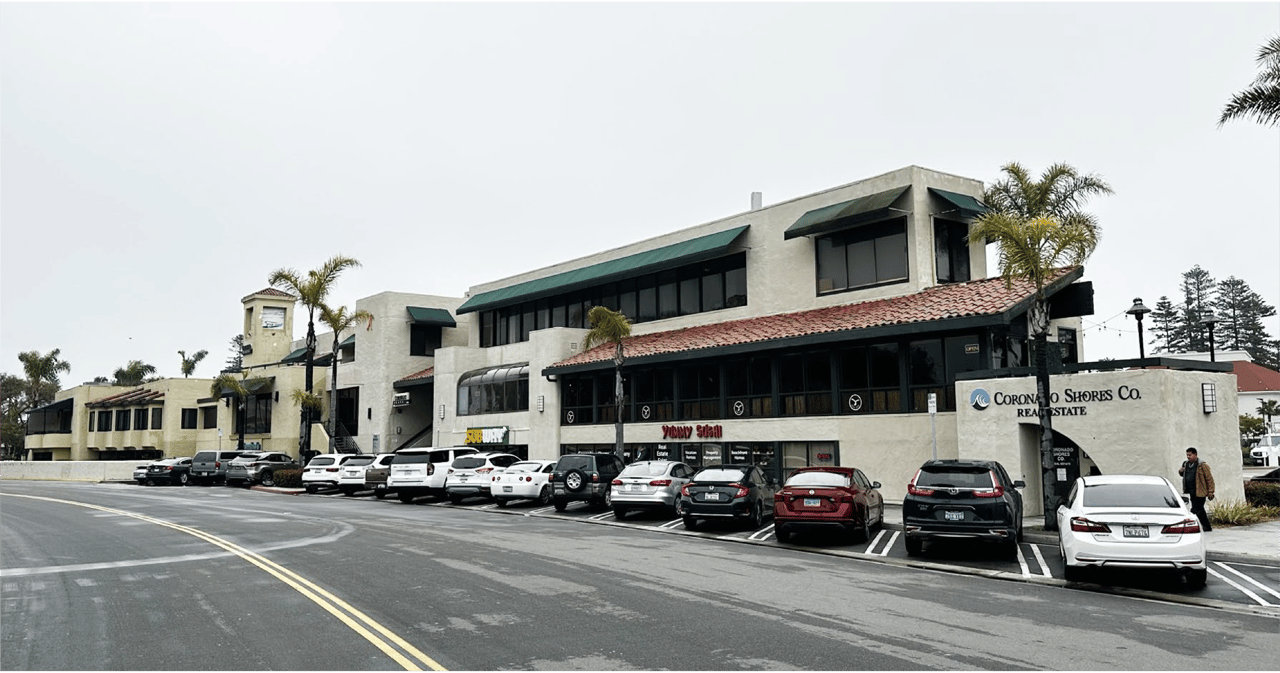 Coronado Plaza