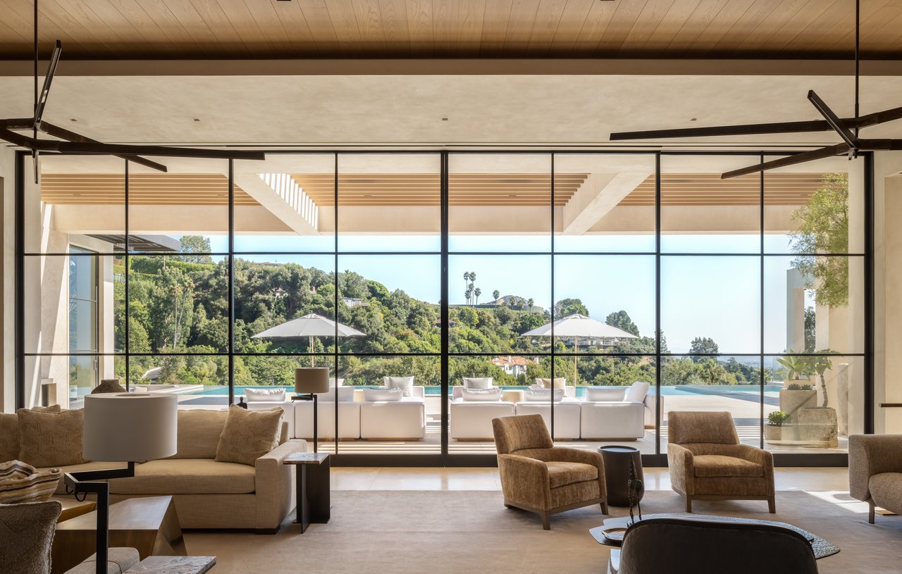 The Ultimate Guide to Living the Coastal Dream in Newport Beach