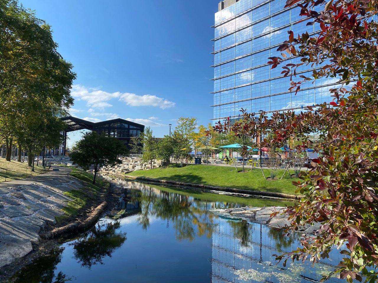 2 Earhart Street, Unit 904