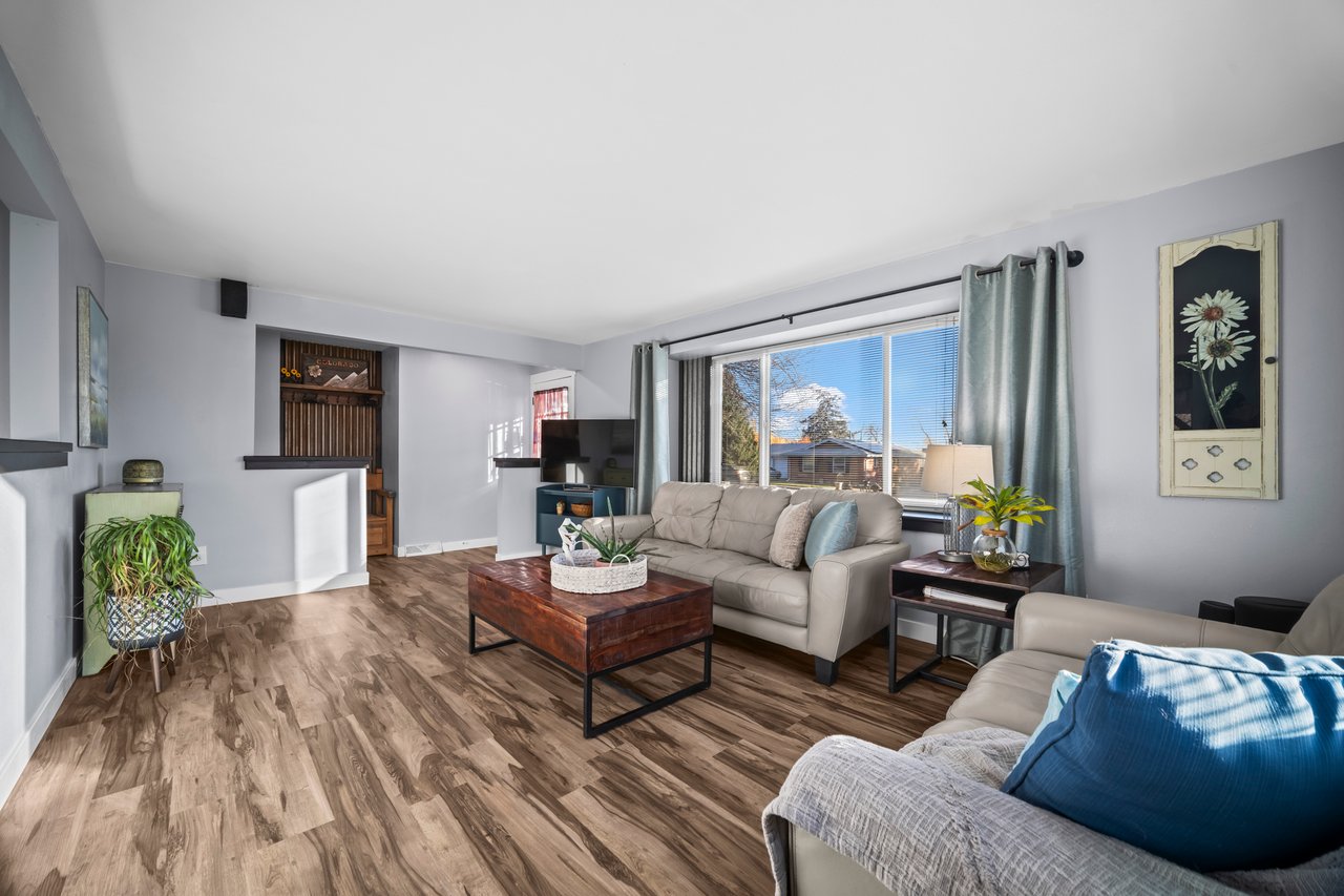 7097B  PARFET ST ARVADA, CO 80004