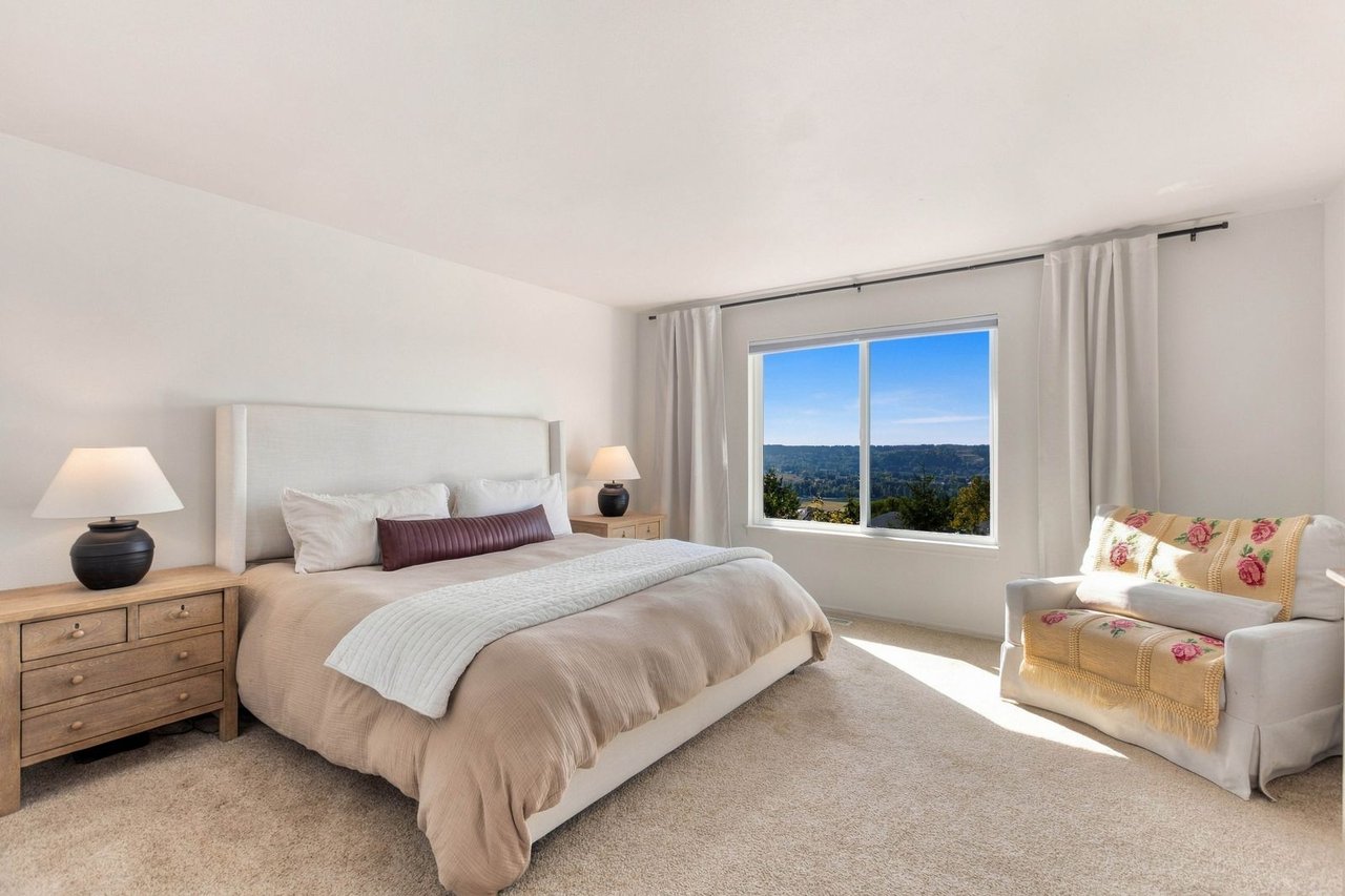 Sky Island Lifestyle Sweeping Valley Views