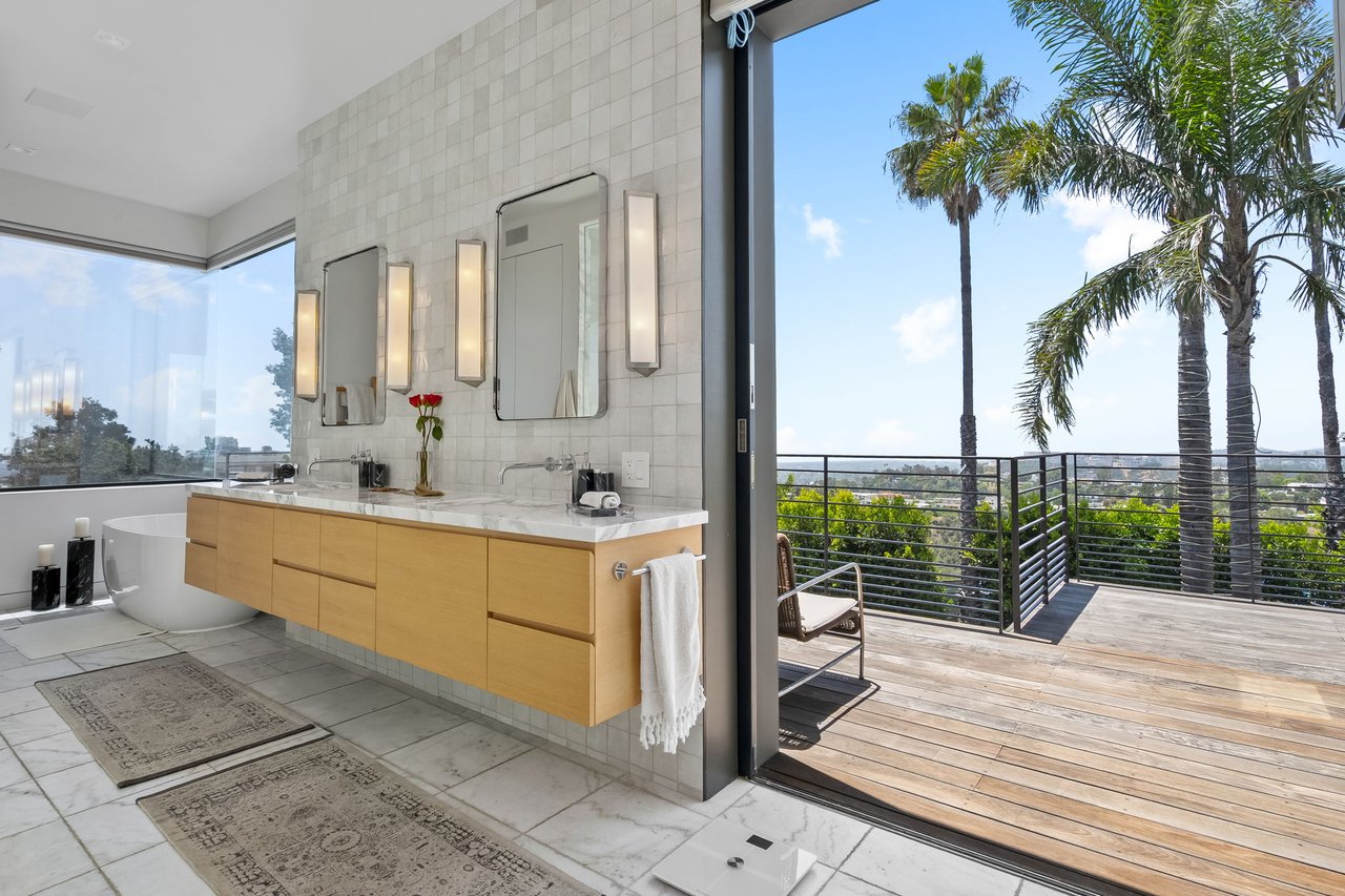 1030 Somera Road, Bel Air