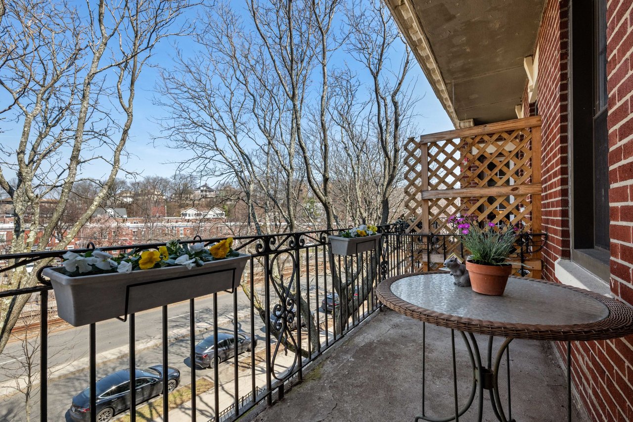 1758 Commonwealth Ave #12, Brighton