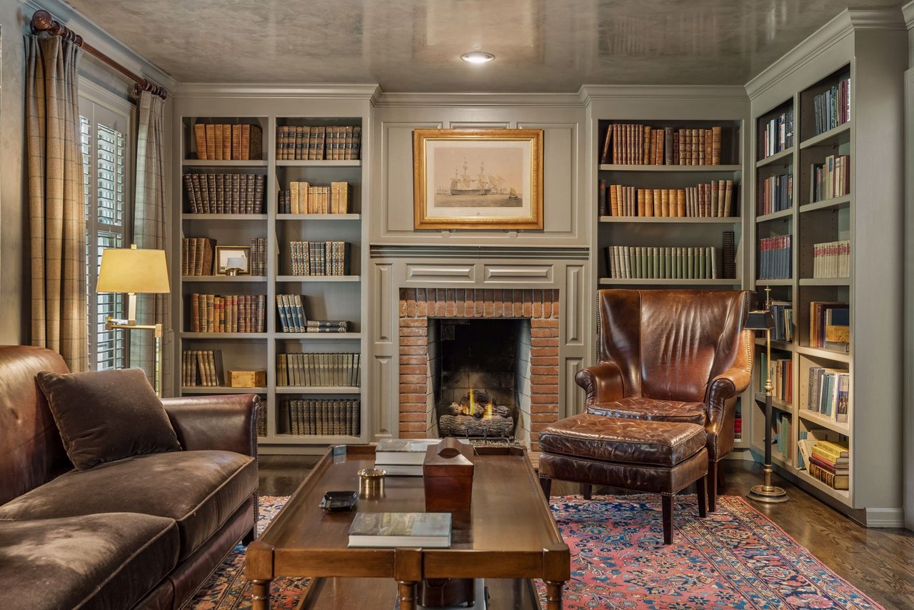 235 Hollander Road, Wayzata