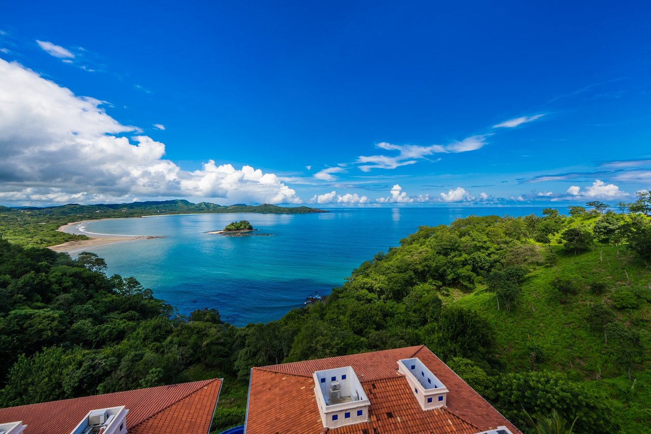 Flamingo Towers Penthouse #32 | Stunning ocean views with the luxury of condo living at Flamingo Beach!