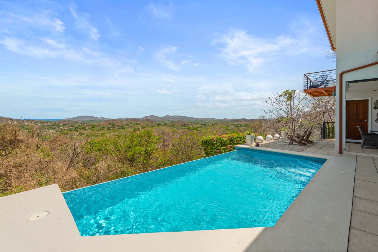 Casa Por Fin | 4-Bedroom Ocean-View Home in Gated Community, just 10 minutes from Tamarindo!