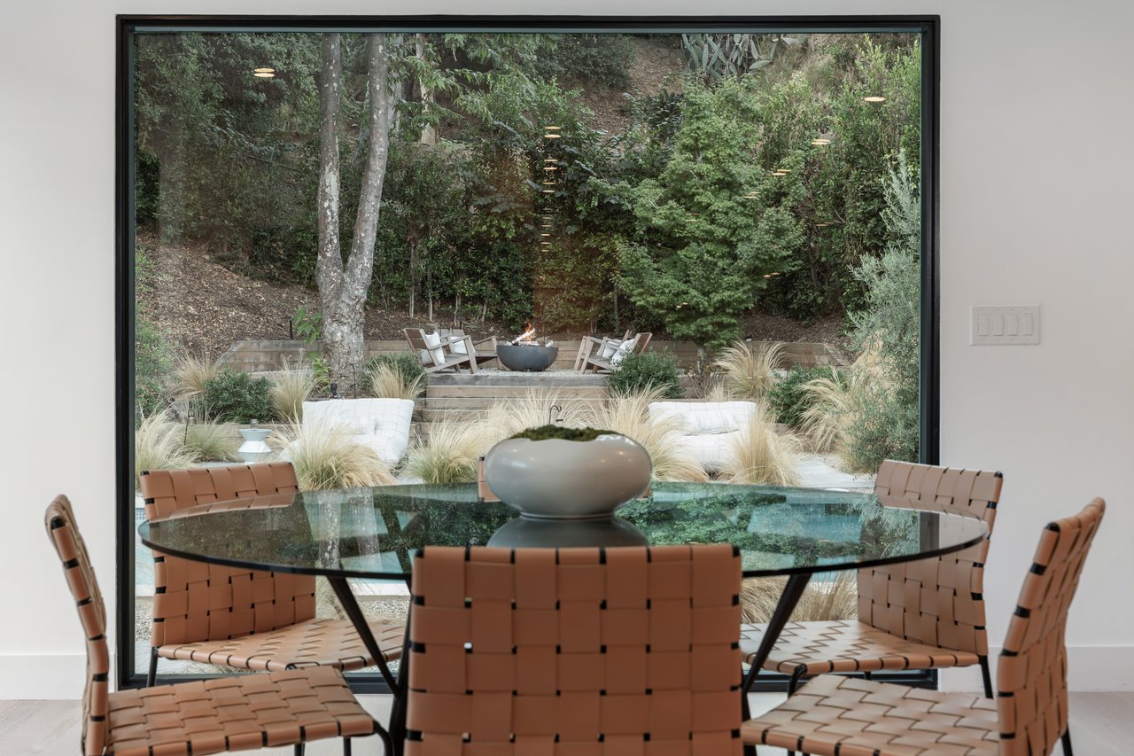 3721 Woodcliff Avenue, Sherman Oaks